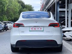 Tesla Model Y 2022 facelift, long-range all-wheel drive version - фото 5