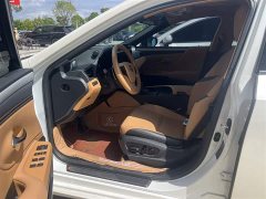Lexus ES 300h Premium Edition - фото 4