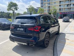 BMW X3 facelift xDrive25i M sports package - фото 9