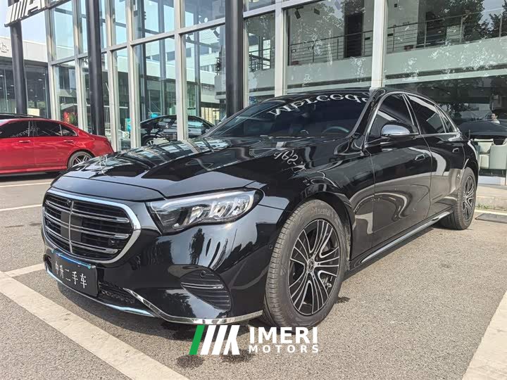 Mercedes-Benz E-Class E 260 L - автомобиль из Китая