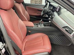 BMW 5 Series 530Li Leading M Sports Package - фото 11