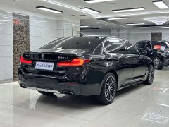 BMW 5 Series 530Li Leading M Sports Package - фото 4