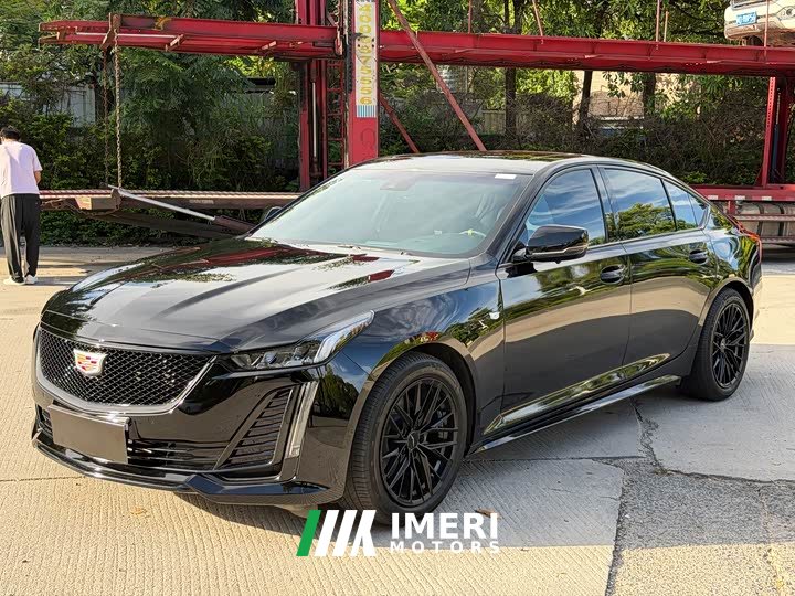 Cadillac CT5 28T luxury (standard version)