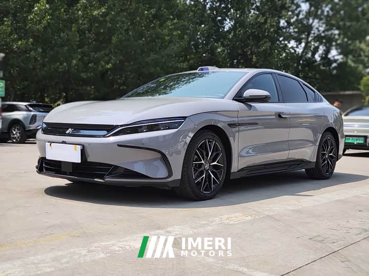 BYD Han DM-i Smart Driving Edition 125KM Honor Type - автомобиль из Китая