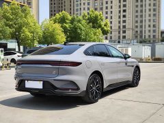 BYD Han DM-i Smart Driving Edition 125KM Honor Type - фото 11