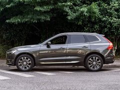 Volvo XC60 B5 four-wheel drive Zhiyuan Deluxe Edition - фото 2