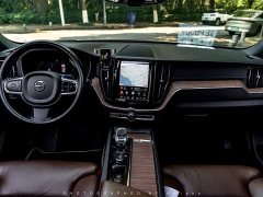 Volvo XC60 B5 four-wheel drive Zhiyuan Deluxe Edition - фото 3