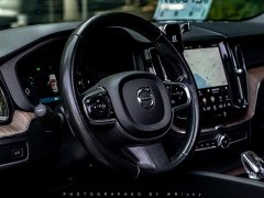 Volvo XC60 B5 four-wheel drive Zhiyuan Deluxe Edition - фото 4