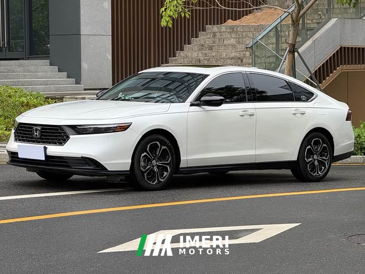 Honda Accord 260TURBO Smart Edition - автомобиль из Китая