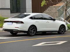 Honda Accord 260TURBO Smart Edition - фото 4