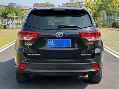 Toyota Highlander 2.0T four-wheel drive premium version 7 seats - фото 17