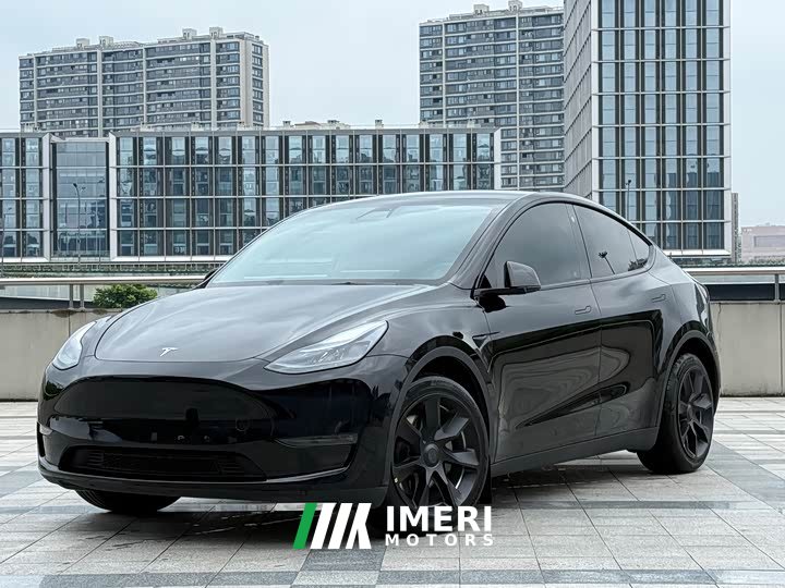 Tesla Model Y 2022 facelift, long-range all-wheel drive version - автомобиль из Китая