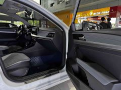 Volkswagen Lavida 1.5L automatic full version - фото 11