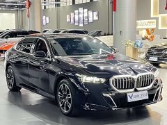 BMW 5 Series 525Li M Sports Package - фото 3