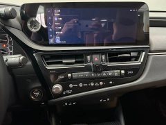 Lexus ES 2022 300h Luxury Edition - фото 16