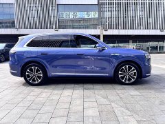 AITO Wenjie M7 2026 extended range Ultra four-wheel drive version 5 seats (192-line lidar) - фото 3