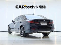 BMW 5 Series facelift 530Li leading M sports package - фото 2