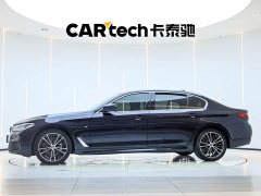 BMW 5 Series facelift 530Li leading M sports package - фото 7