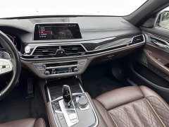 BMW 7 Series 2021 740Li Leading M Sports Package - фото 15