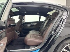 BMW 7 Series 2021 740Li Leading M Sports Package - фото 20