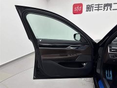 BMW 7 Series 2021 740Li Leading M Sports Package - фото 8