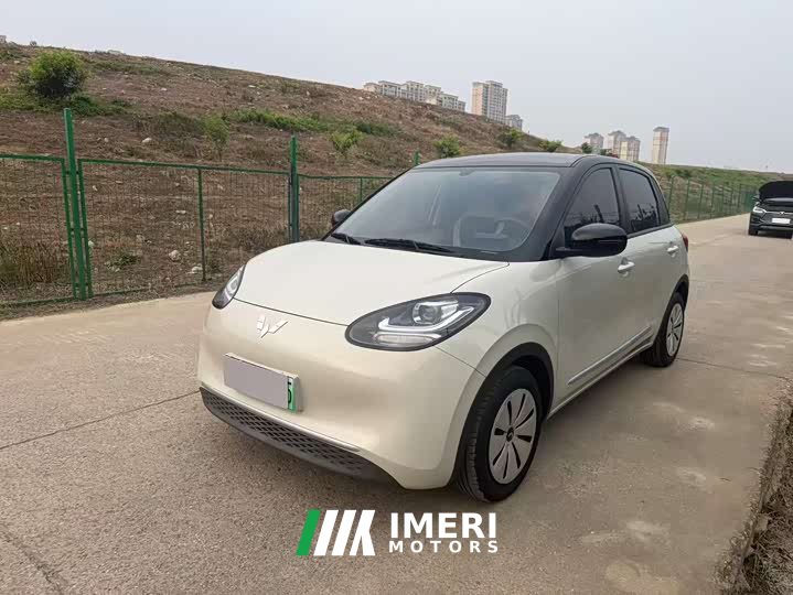 Wuling Bingo 203km light - автомобиль из Китая