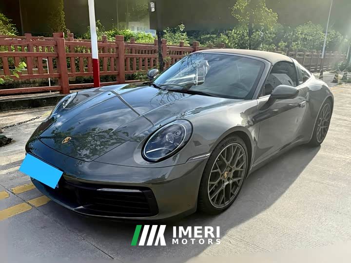 Porsche 911 Targa 4 3.0T