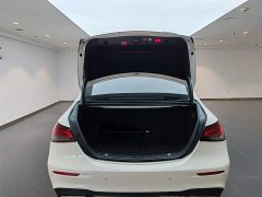 Mercedes-Benz E-Class E 300 L Sporty and Fashionable - фото 8