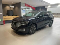 Lynk & Co Weiran 380TSI Premium Edition - фото 1