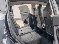 Tesla Model Y long-range all-wheel drive version - фото 14