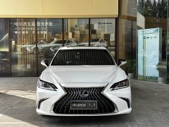 Lexus ES 300h Excellence Edition - фото 2
