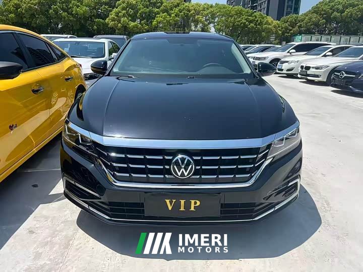 Volkswagen Passat 280TSI Business Edition - автомобиль из Китая