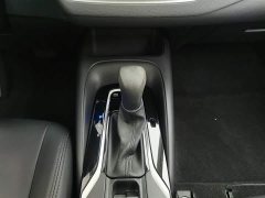 Toyota Corolla Dual Engine 1.8L E-CVT Elite Edition - фото 13