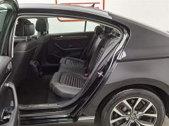 Volkswagen Magotan 2020 330TSI DSG Leading Edition - фото 15