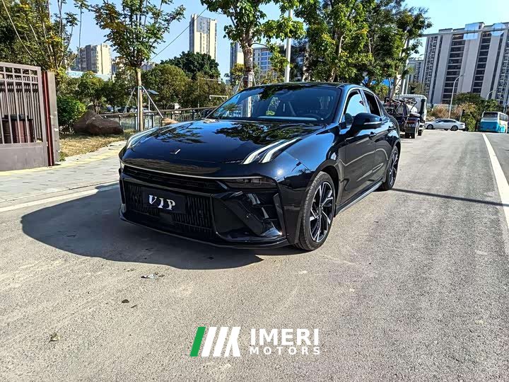 Lynk & Co 03 2.0TD DCT Pro - автомобиль из Китая