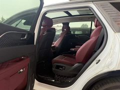 Hongqi E-HS9 690km flagship version six seats - фото 6