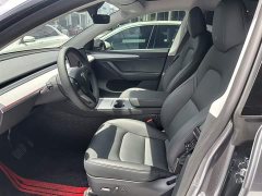Tesla Model Y rear-wheel drive version - фото 6
