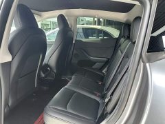 Tesla Model Y rear-wheel drive version - фото 7