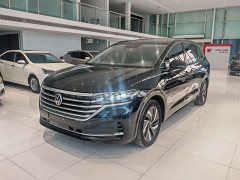 Lexus Weiran 2022 330TSI Deluxe Edition - фото 1