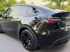 Tesla Model Y Standard Range Rear-Wheel Drive - фото 11