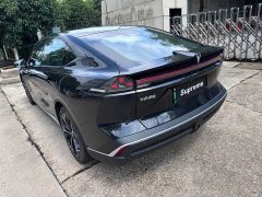 Lynk & Co Dark Blue SL03 135Pro Honor Edition - фото 13