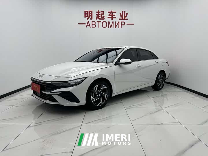 Lexus Elantra 1.5L CVT LUX - автомобиль из Китая