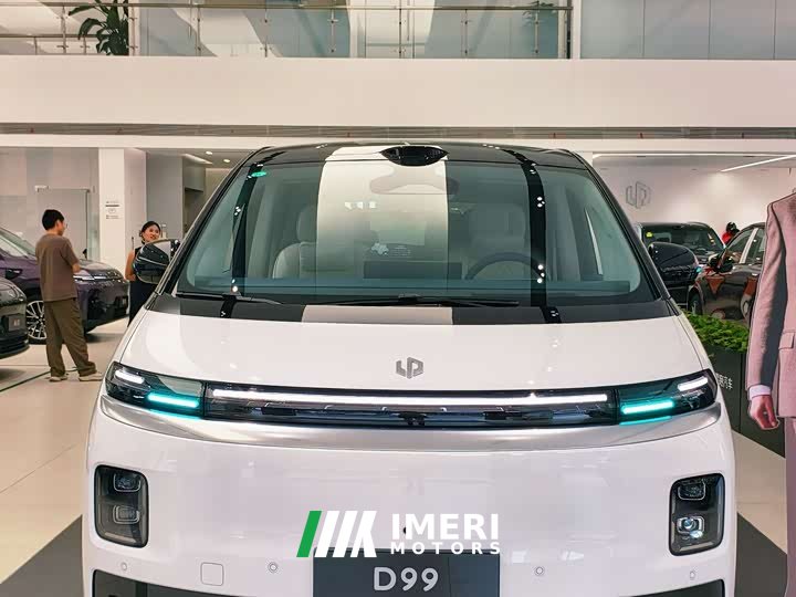 Leapmotor D99 BEV 700 Smart Premium Edition - автомобиль из Китая