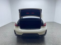 BMW 3 Series 320Li M Sport Package - фото 5