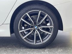 BMW 3 Series 320Li M Sport Package - фото 7