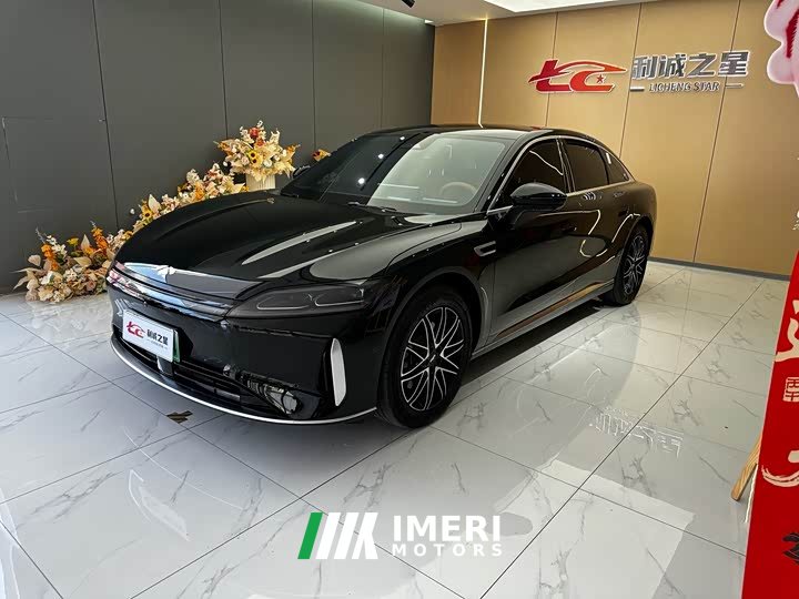 Lexus Fulwin A9L 260 Boya Luxury Edition - автомобиль из Китая