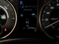 Lexus LM 2020 300h seven-seater elegant version - фото 10