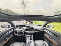 Changan UNI-V 1.5T sports version - фото 11