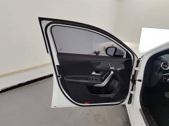 Mercedes-Benz A-Class 2022 Facelift Three A 200 L Sports Sedan Fashionable - фото 7