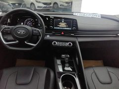 Lexus Elantra 2022 1.5L CVT GLX Elite Edition - фото 12